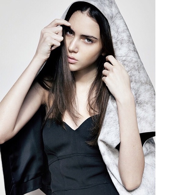 Tako Natsvlishvili - Stunning 16-year old Georgian model appears at Versace fashion show geotv.ge